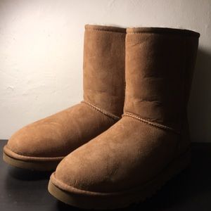 Uggs women classic short chestnut (US 7)